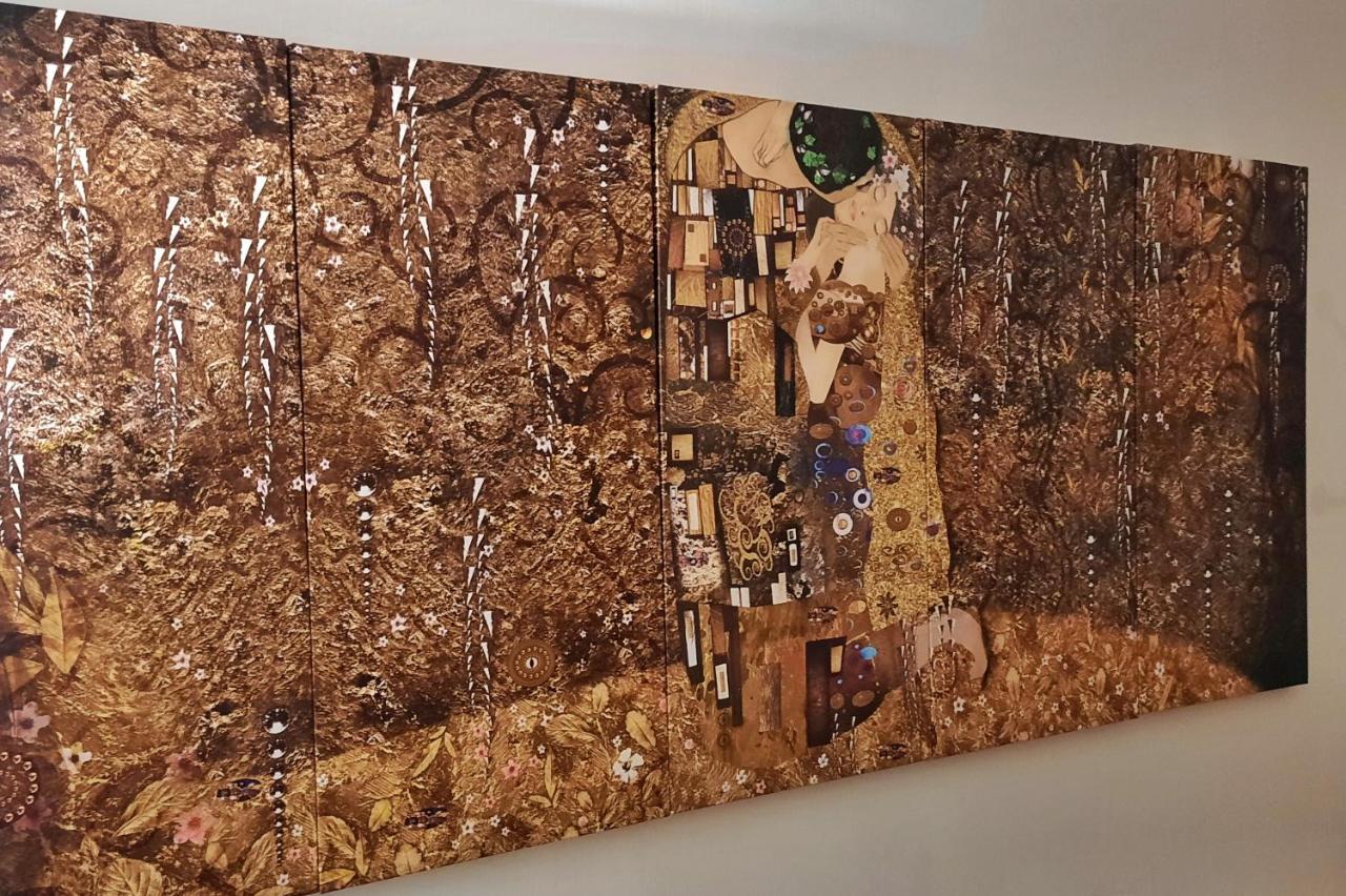 Arezzo Charming Apartment エクステリア 写真