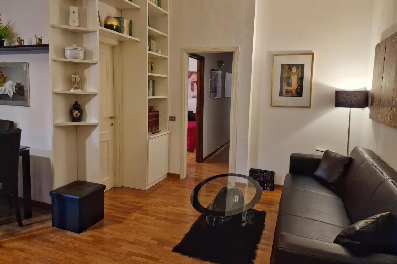 Arezzo Charming Apartment エクステリア 写真