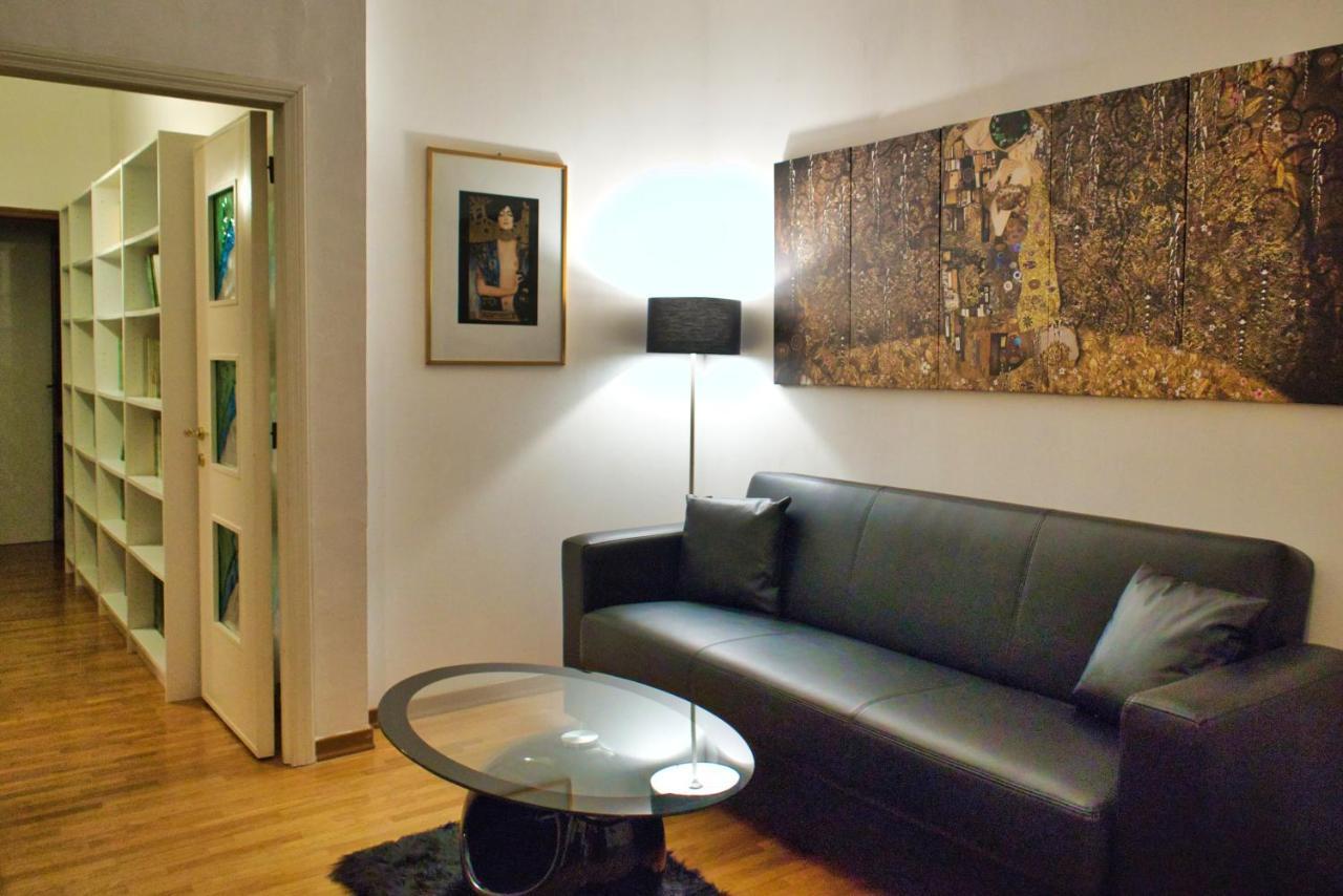 Arezzo Charming Apartment エクステリア 写真